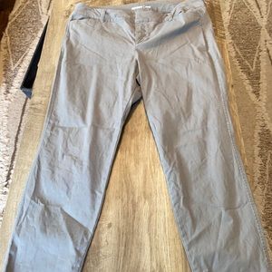 Gray pixie pants